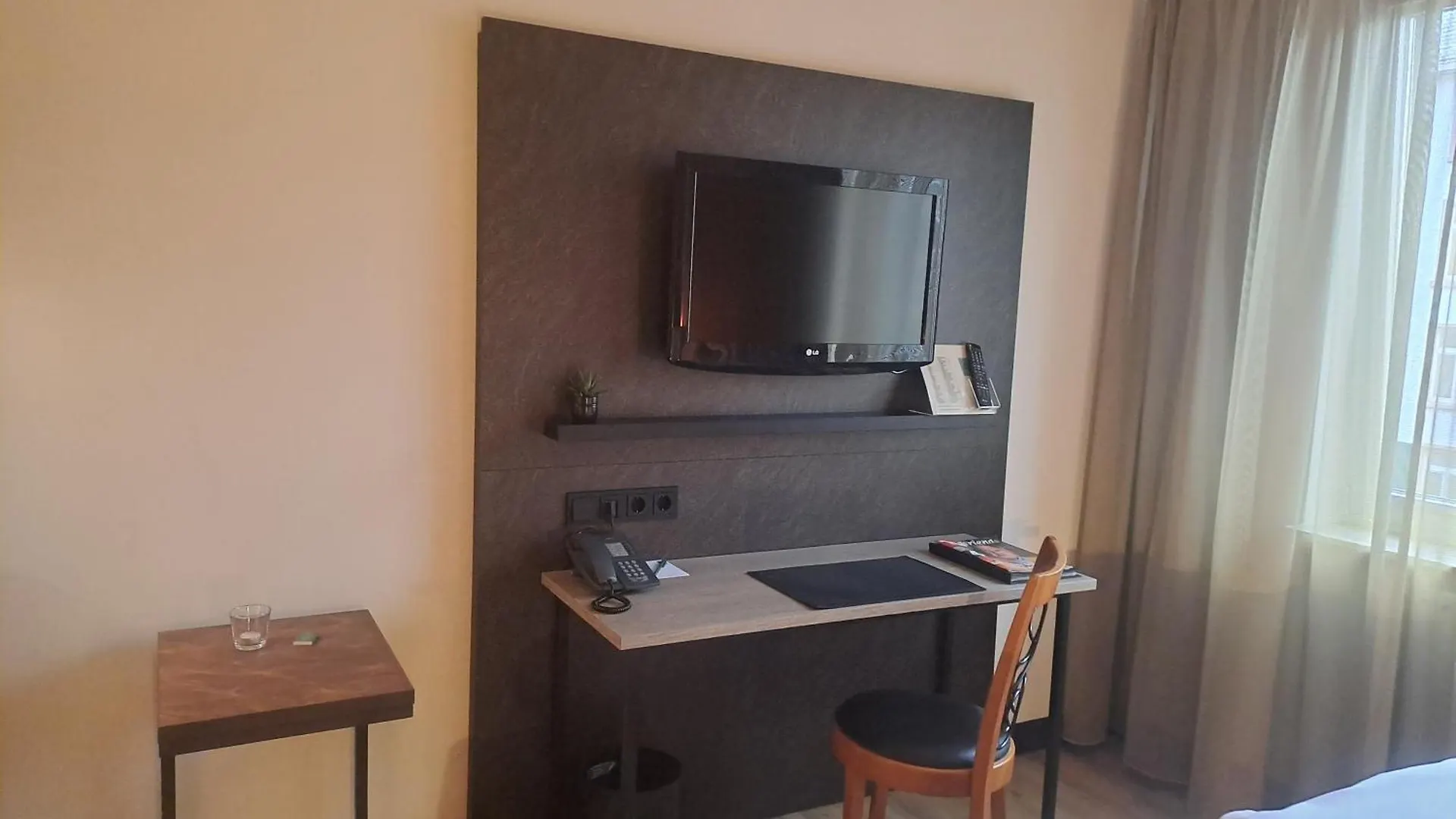 Turm Hotel Φραγκφούρτη