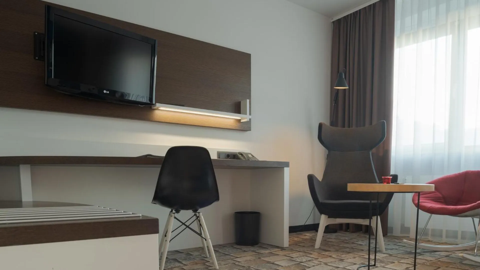 Turm Hotel Φραγκφούρτη 4*,  Γερμανία
