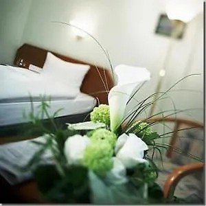 ****  Turm Hotel Φραγκφούρτη Γερμανία