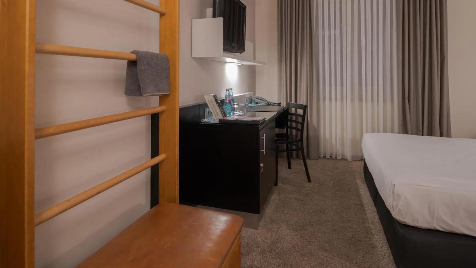 ****  Turm Hotel Francoforte sul Meno Germania